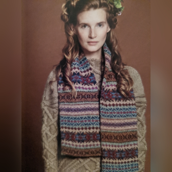 Autumn Collection Five by Marie Wallin 10 Handknit Designs for Women Knitting - Picture 7 of 8